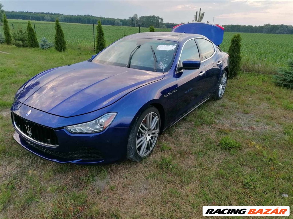 Maserati Ghibli bontott alkatrészei 3. kép