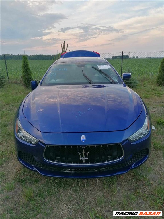 Maserati Ghibli bontott alkatrészei 4. kép