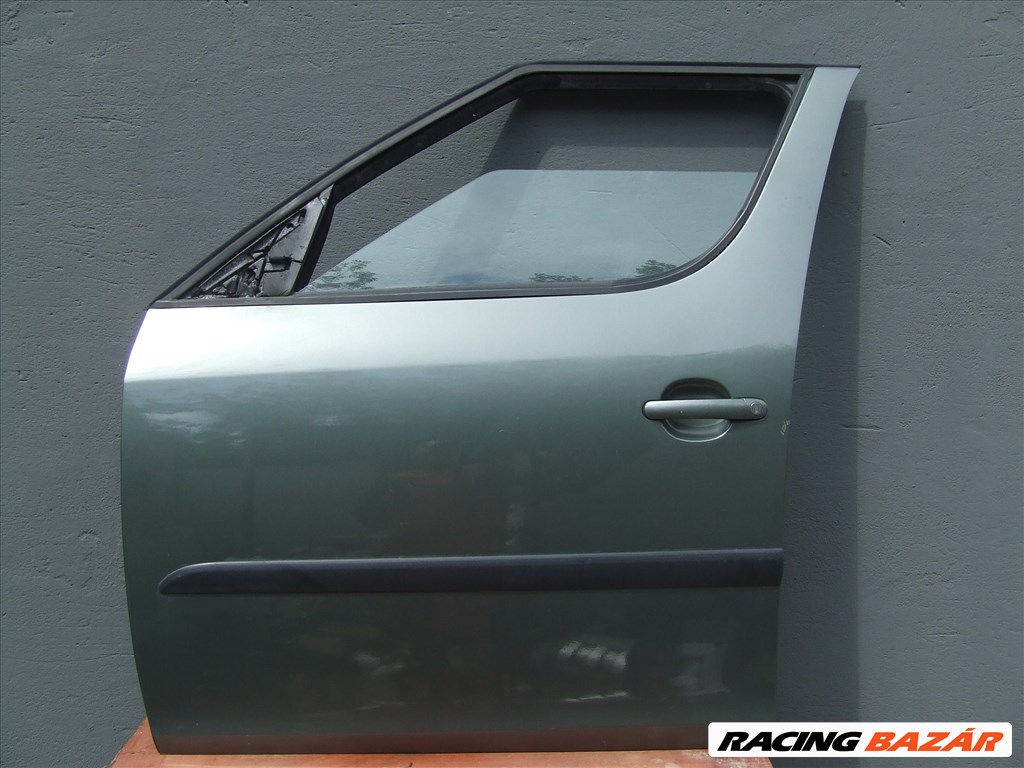 Skoda Fabia II, Skoda Roomster Motorháztető ajtó sárvédő homlokfal  19. kép