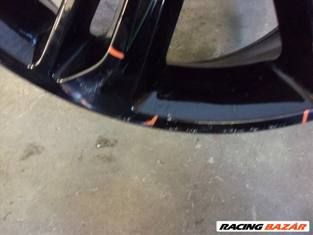 Gyári alufelni Range Rover Velar 20x8,5ET45 J8A2-1007-FA DA 4. kép