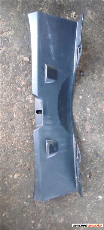 Toyota Yaris (XP130/XP150) Hátfal takaró kárpit  1. kép