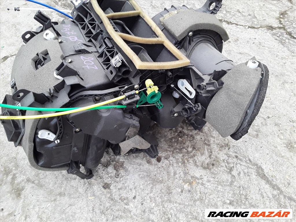 Peugeot 207 Fűtésbox Fűtésalkatrészek 18. kép