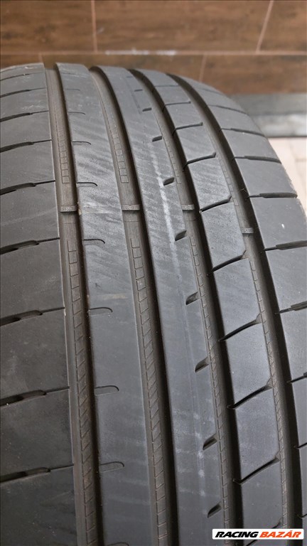 Eladó,Good Year Eagle F1 215/45r18 újszerű nyári gumi    9. kép