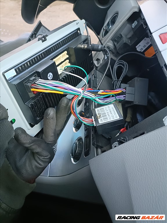 Volkswagen Passat B6 Variant 2.0 TDI gyári karosszéria elemek LA7T színben eladók la7tb63c bkp20tdi 15. kép