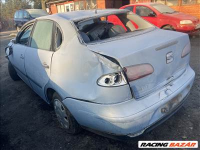 Seat Cordoba II 6L 1.2i bontott alkatrészei