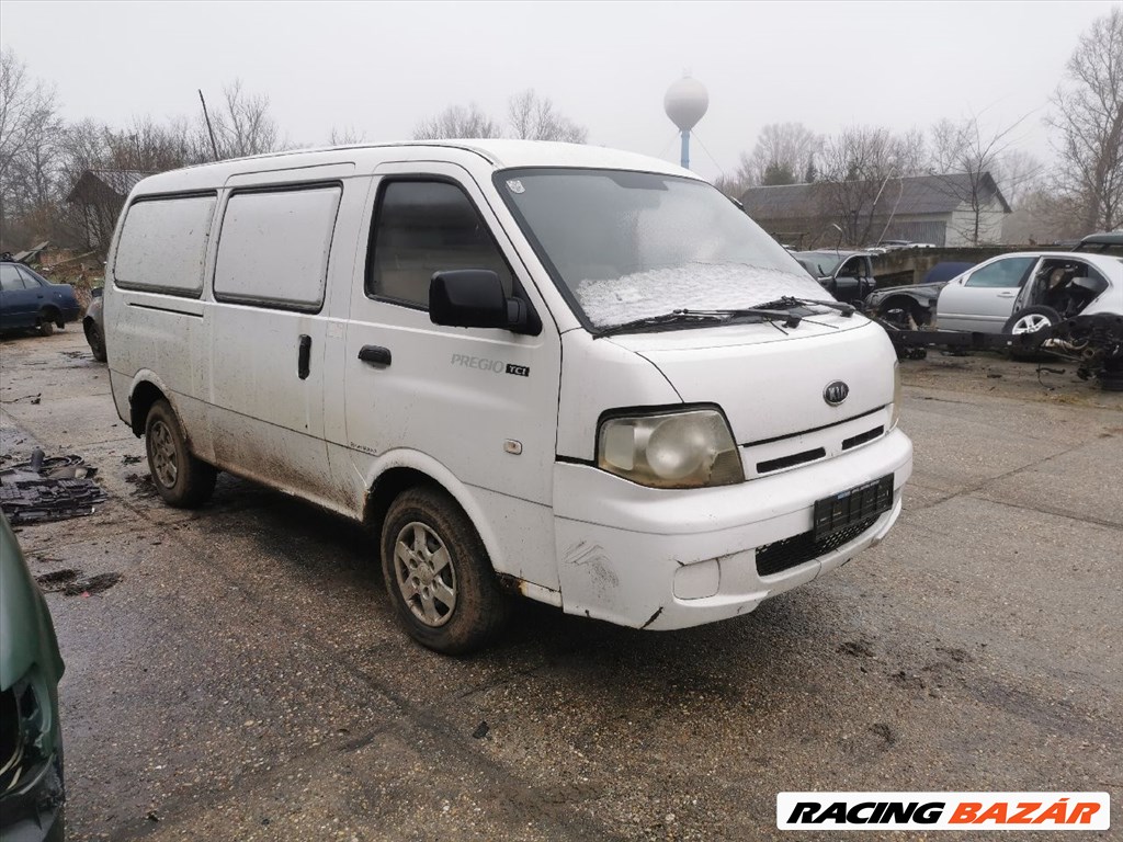 Kia Pregio 2.5 TCI féltengely  69kw94le 3. kép