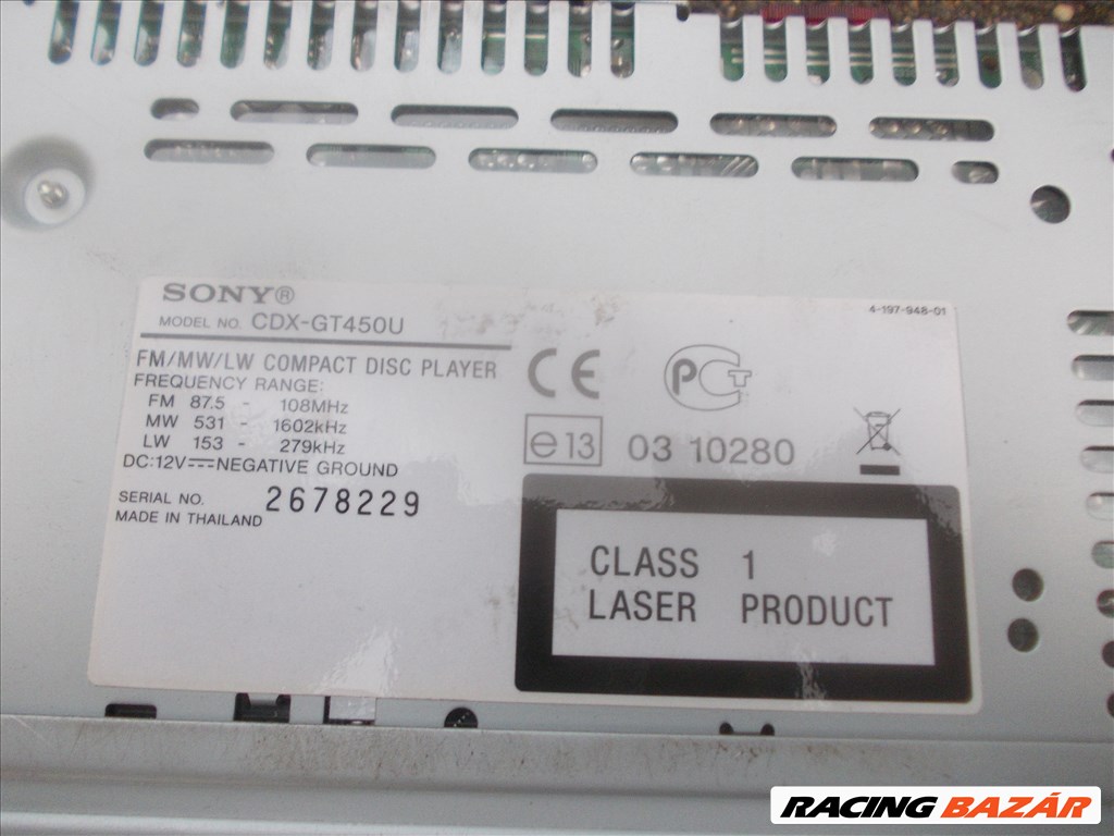 Sony CDX-GT450U cd-s rádió 2. kép