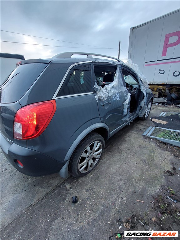 Opel Antara bontott alkatrészei 7. kép