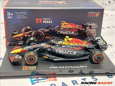 Red Bull RB19 Team Oracle F1 #11 (2023) - S. Perez - PILÓTÁVAL - 1:43 1/43 modellautó (m01210)