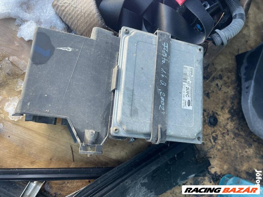 Ford Fiesta 1.4 / Motorvezérlő s118763002 1. kép