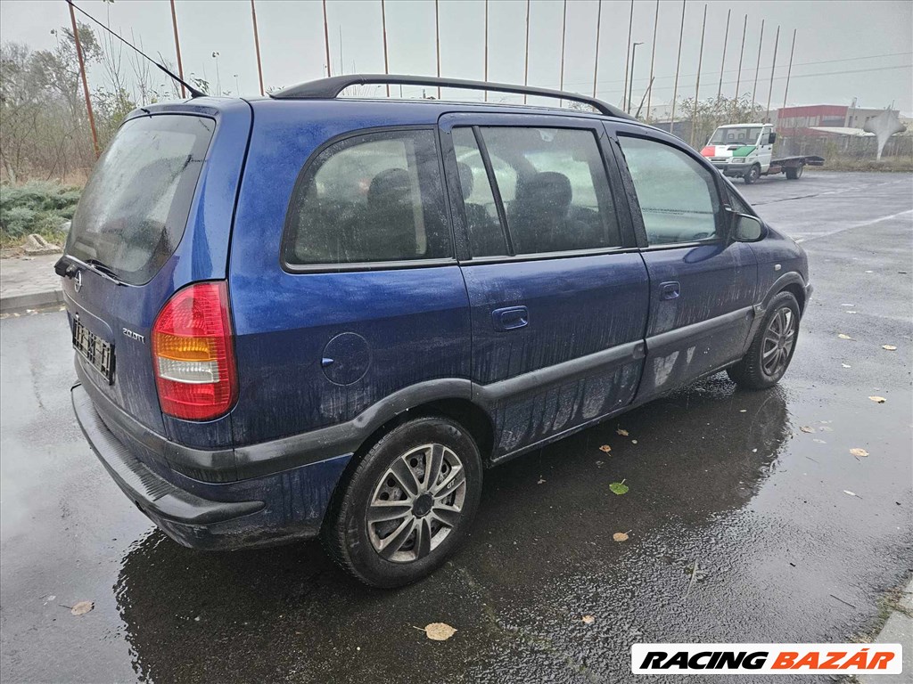 Opel Zafira A bontott alkatrészei 4. kép