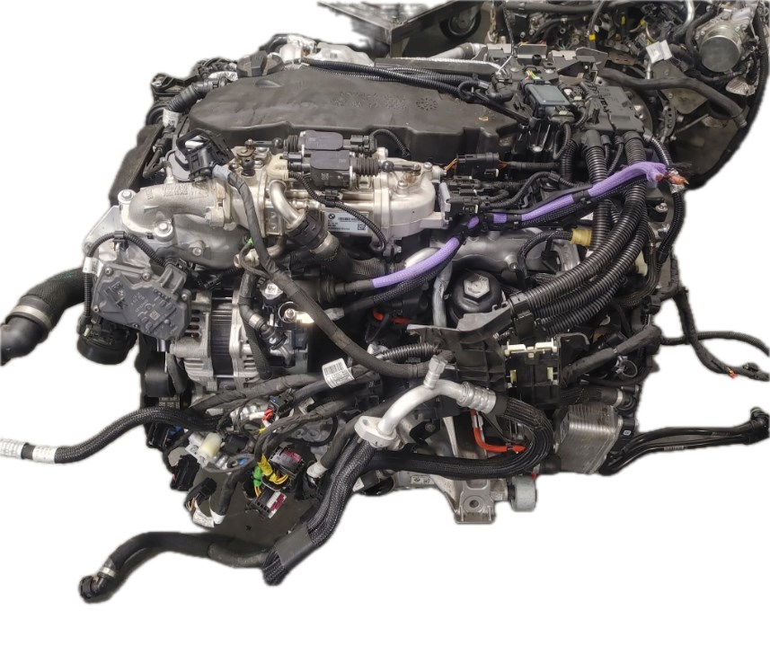 BMW X6 G06 Komplett motor X6M S63B44B 1. kép