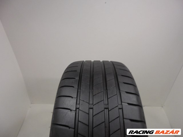 Bridgestone T005 215/40 R18  1. kép