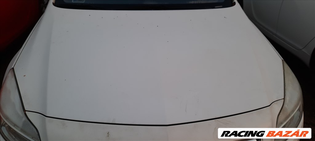 Opel Insignia A fehér motorháztető  1. kép
