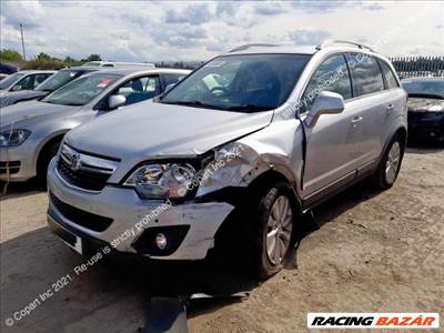 Opel Antara ezüst bontott alkatrészei
