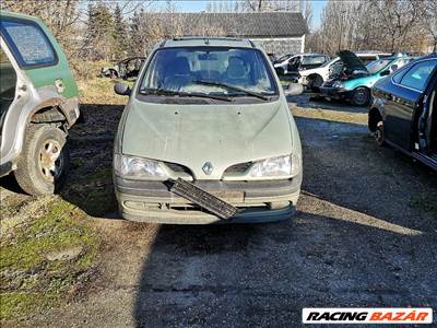 Renault Mégane Scénic I RN 1.6 ELSŐ lökhárító 