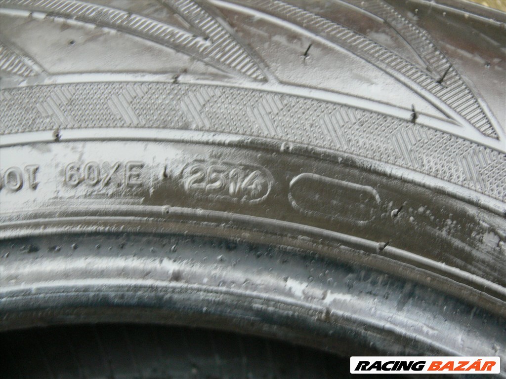 215/70 R16 Nokian Téli gumik 7. kép