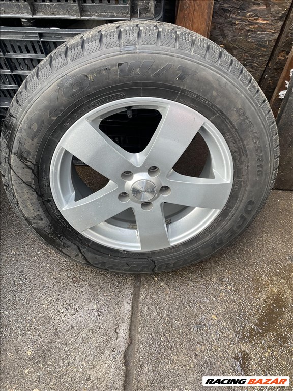 215/65R16 téligumi TOYO 5X108 ET50 1. kép