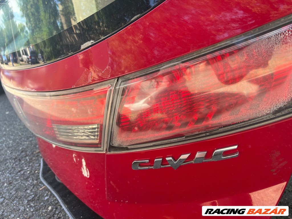 Honda Civic VIII HONDA CIVIC Csomagtérajtó (Részeivel) 6. kép