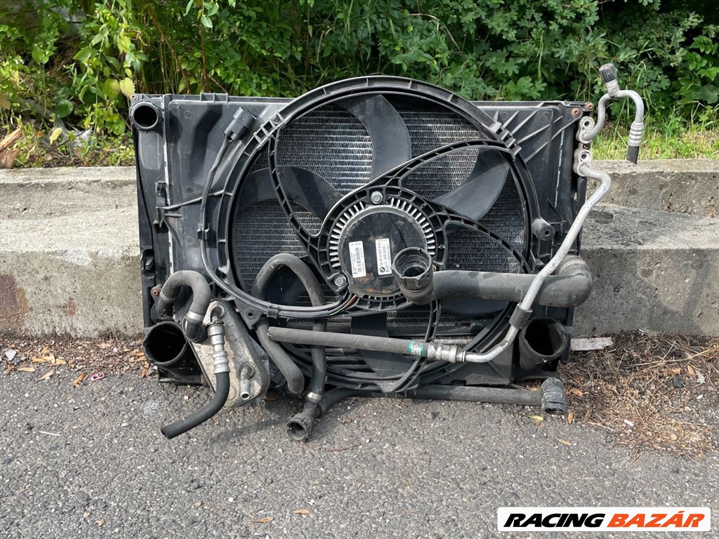 BMW 3 E90 Hűtő Ventilátor(ok), Radiátor(ok) Szett 17107524914 17107524913 2. kép