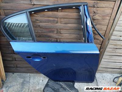 BMW E87 kék montegoblau jobb hátsó ajtó (144148)