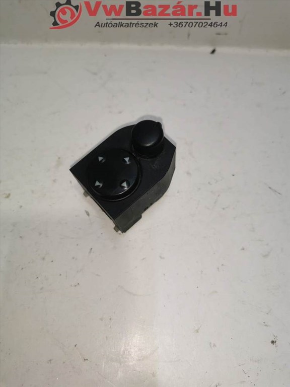 Tükörállító gomb  AUDI A3 8d0 959 565 a 8D0959565A 1. kép