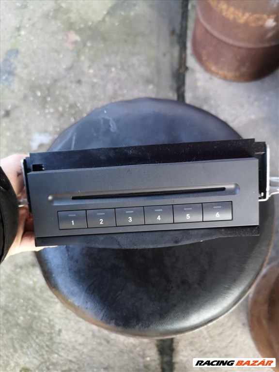 Mercedes ML-osztály W164 cd lejátszó  a2118705390 1. kép