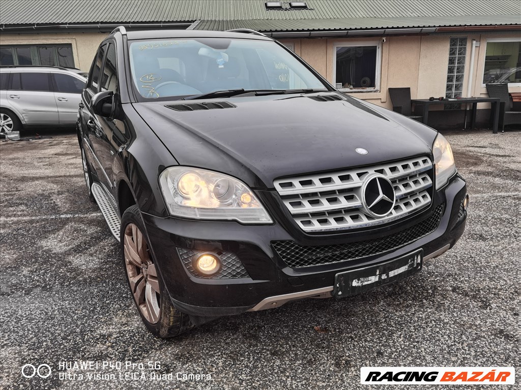 Mercedes ML 300 cdi facelift  (W164) bontott alkatrészei 1. kép