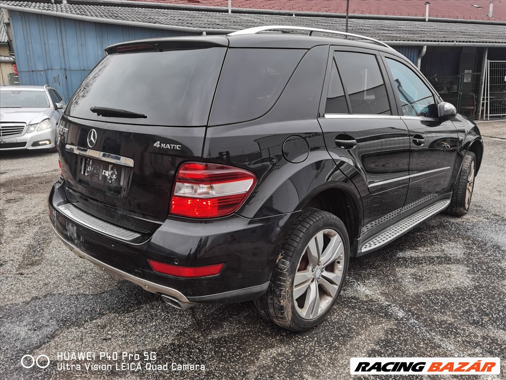 Mercedes ML 300 cdi facelift  (W164) bontott alkatrészei 6. kép