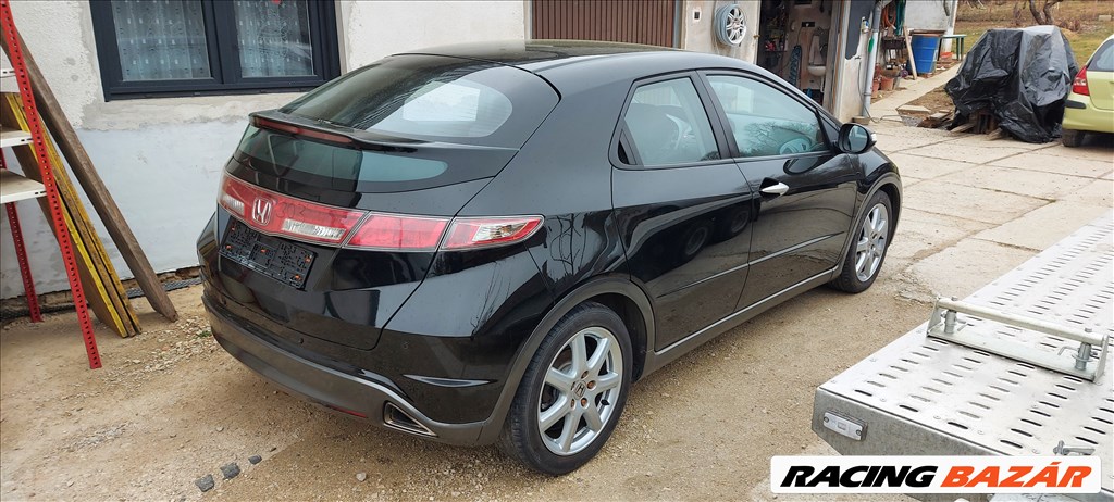 8g ufo Honda Civic 1.8 benzin bontás bontott alkatrész eladó 2006-11 3. kép