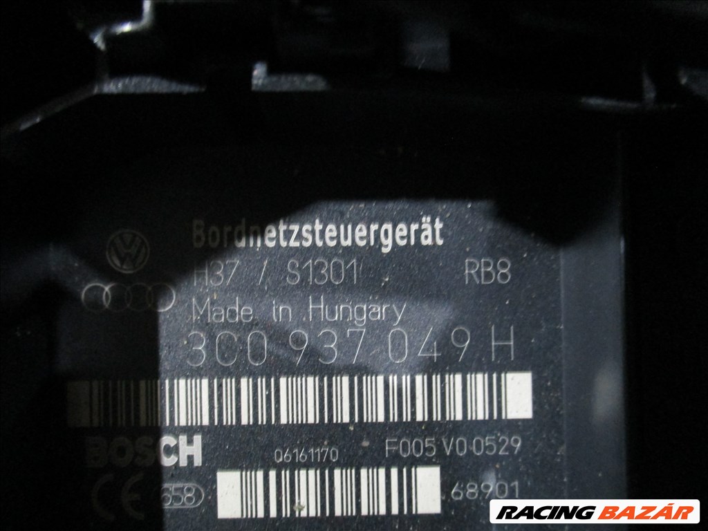Volkswagen Golf V Passat B6, Seat, Skoda biztosítéktábla komfort modul  3c0937049aj 3c0937049de 3. kép