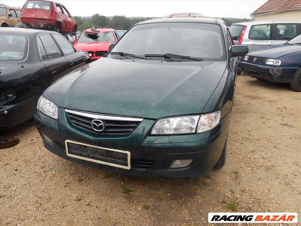 Mazda 626 V (GF) 2.0 TD hátsó ülés 3. kép