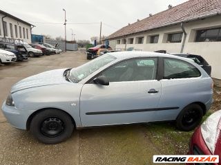 SEAT IBIZA III (6L1) Biztosítéktábla Motortér 5. kép