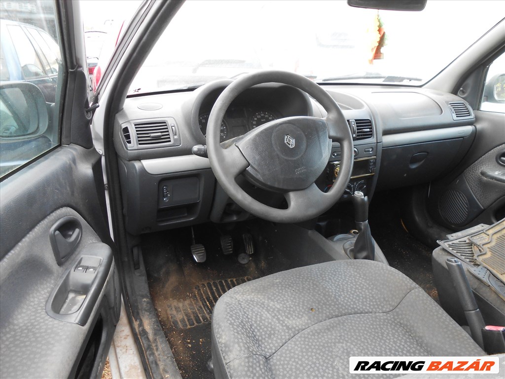 RENAULT CLIO II (BB_CB) 1.5 DCI 2. befecskendező 3. kép