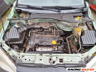 OPEL CORSA C (F08, F68) Felső Motorburkolat 5. kép