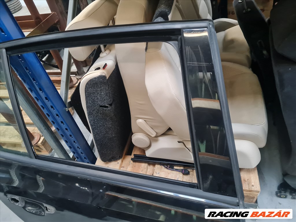 Volkswagen Golf VI jobb hátsó ajtó LC9X 4. kép