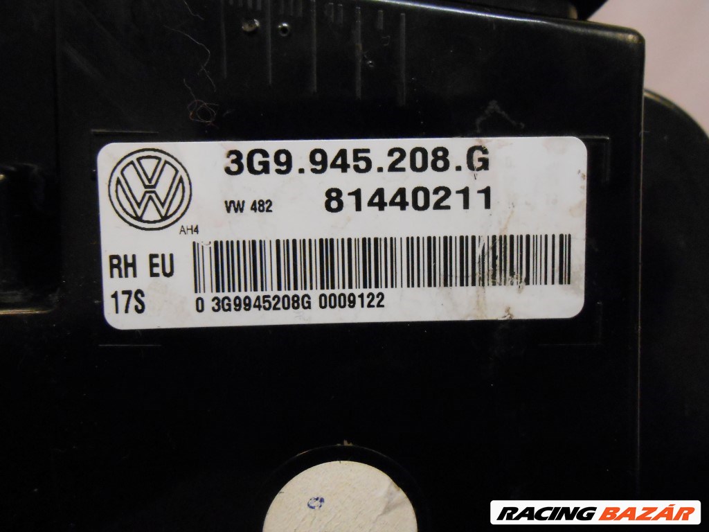 Volkswagen Passat B8 VW Passat Kombi 2015-től Jobb külső hátsó lámpa  3g9945208g 7. kép