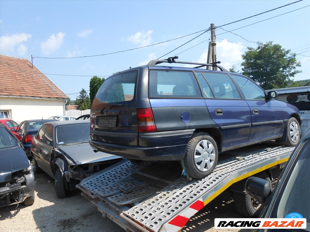 Opel ASTRA F Kombi (T92) 1.4 i 16V bal hátsó lengéscsillapító 4. kép