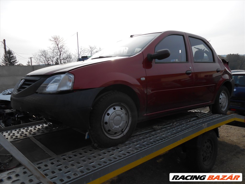 Dacia LOGAN (LS) 1.4  biztosíték tábla (utastér) 1. kép