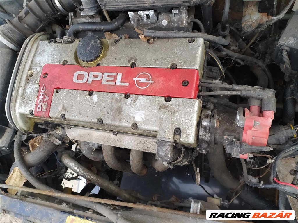 1992 Opel Calibra C20XE 4x4 2.0 benzin, manuális -  balkormányos jármű ÉRKEZETT bontási céllal! 6. kép