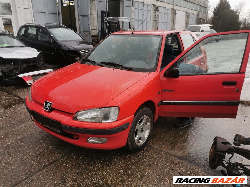 Peugeot 106 1.1 ELSŐ lökhárító  2. kép