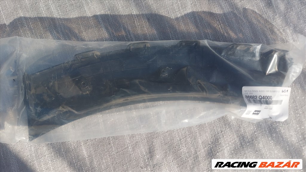 Kia Niro Jobb Hátsó lökhárító díszléc.86682Q4000 1. kép