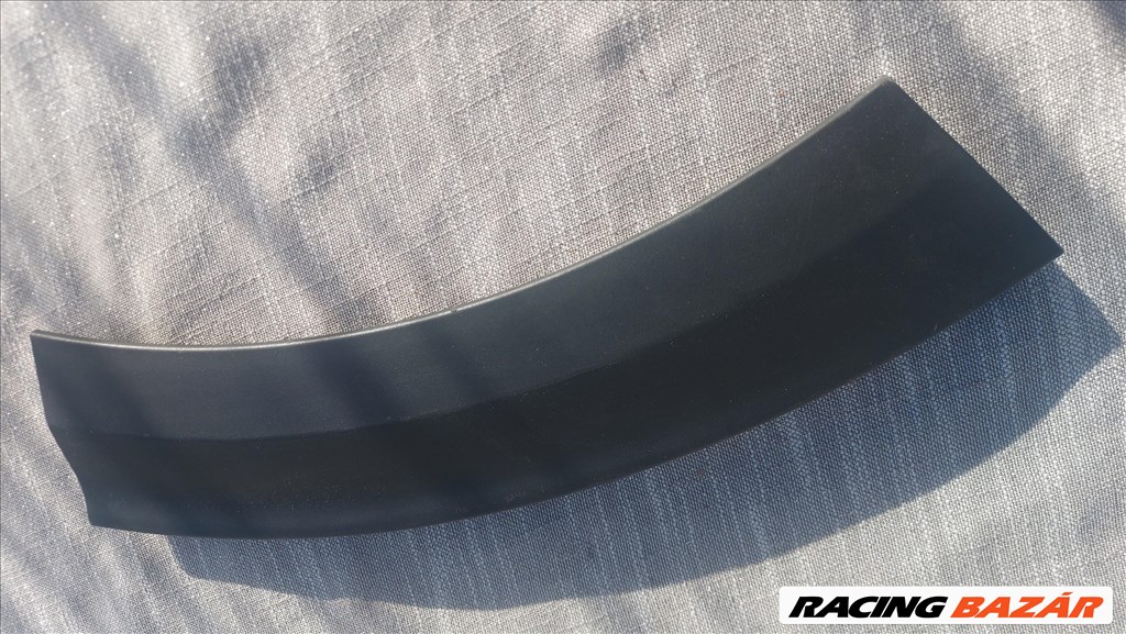 Kia Niro Jobb Hátsó lökhárító díszléc.86682Q4000 2. kép