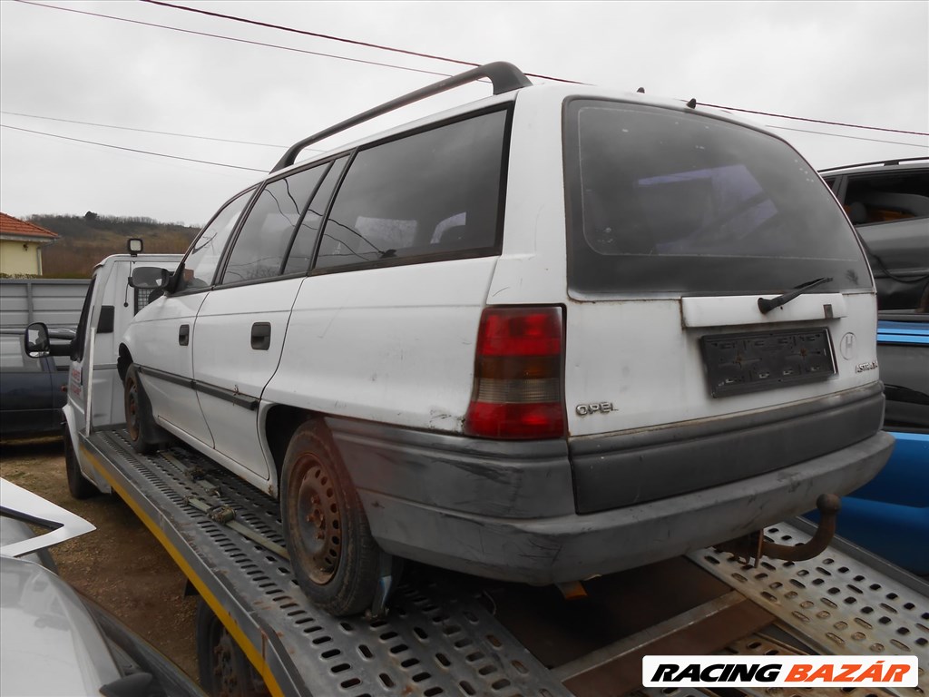 Opel ASTRA F Kombi (T92) 1.4 Si légzsák vezérlő 90519067 4. kép