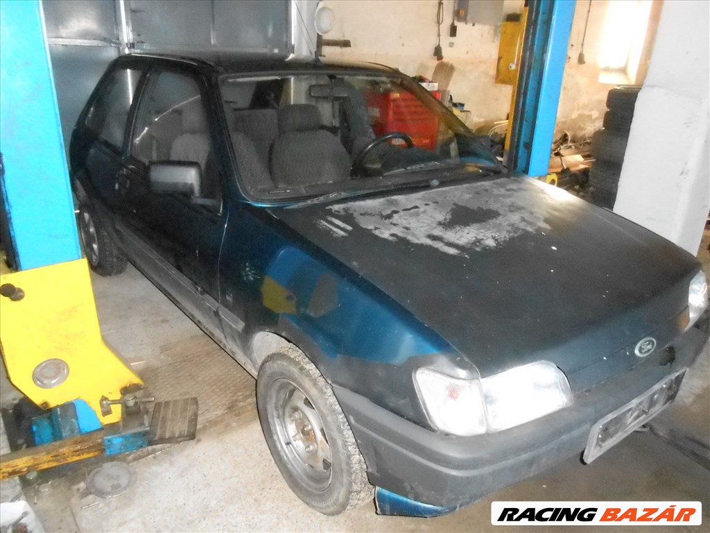 Ford FIESTA III (GFJ) 1.3 jobb hátsó izzófoglalat 5. kép