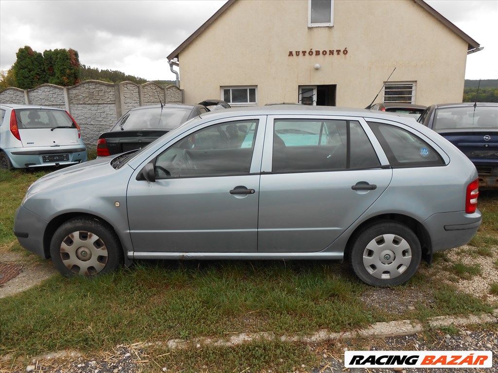 SKODA FABIA I COMBI (6Y5) 1.4 motorháztető 2. kép