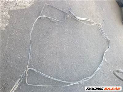 Peugeot Partner I 1998 alsó benzincső (kasztni alatt) 