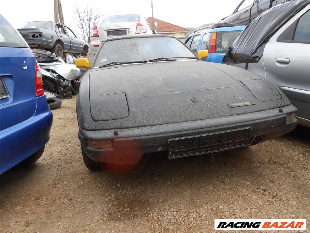 Mazda MAZDA RX-7 I (SA) 1.1 jobb első sárvédő 1. kép