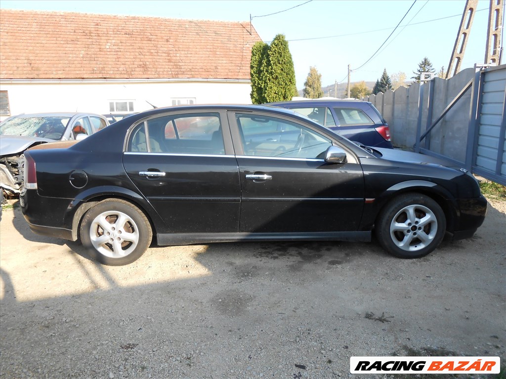 Opel VECTRA C (Z02) 2.2 DTI 16V első lökhárító merevítő 1. kép