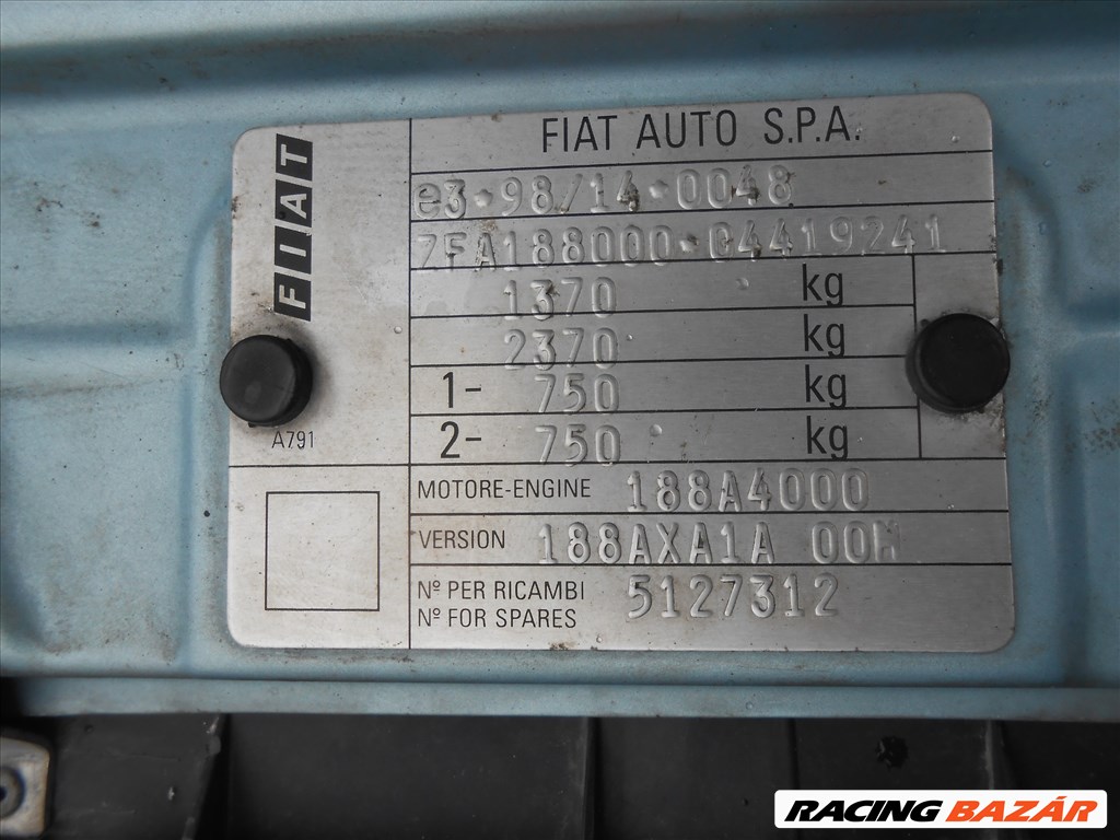 Fiat PUNTO (188) 1.2 60 ülésgarnitúra 8. kép